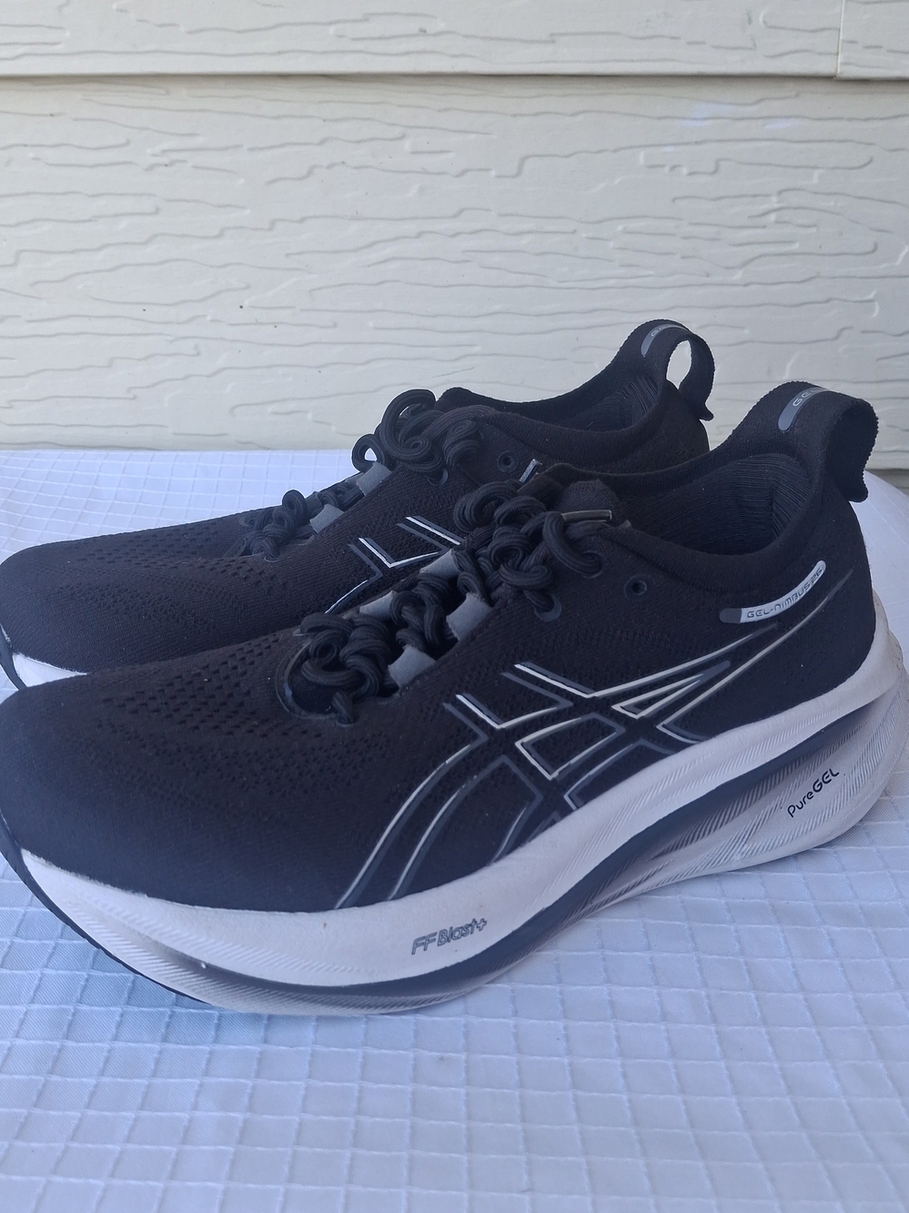 ASICS Gel Nimbus 26 Black Graphite Grey Women's Size 8 Running Shoes